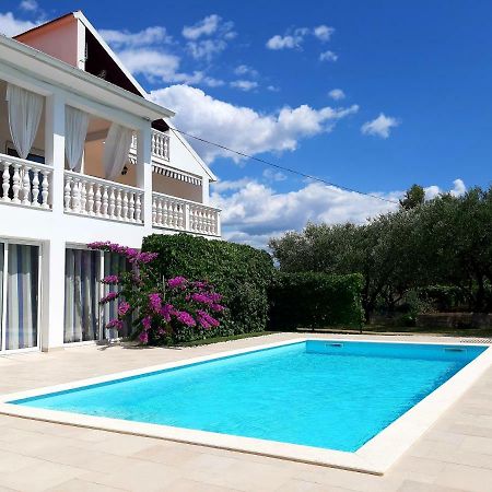 Holiday Home Villa Emma Debeljak Kültér fotó