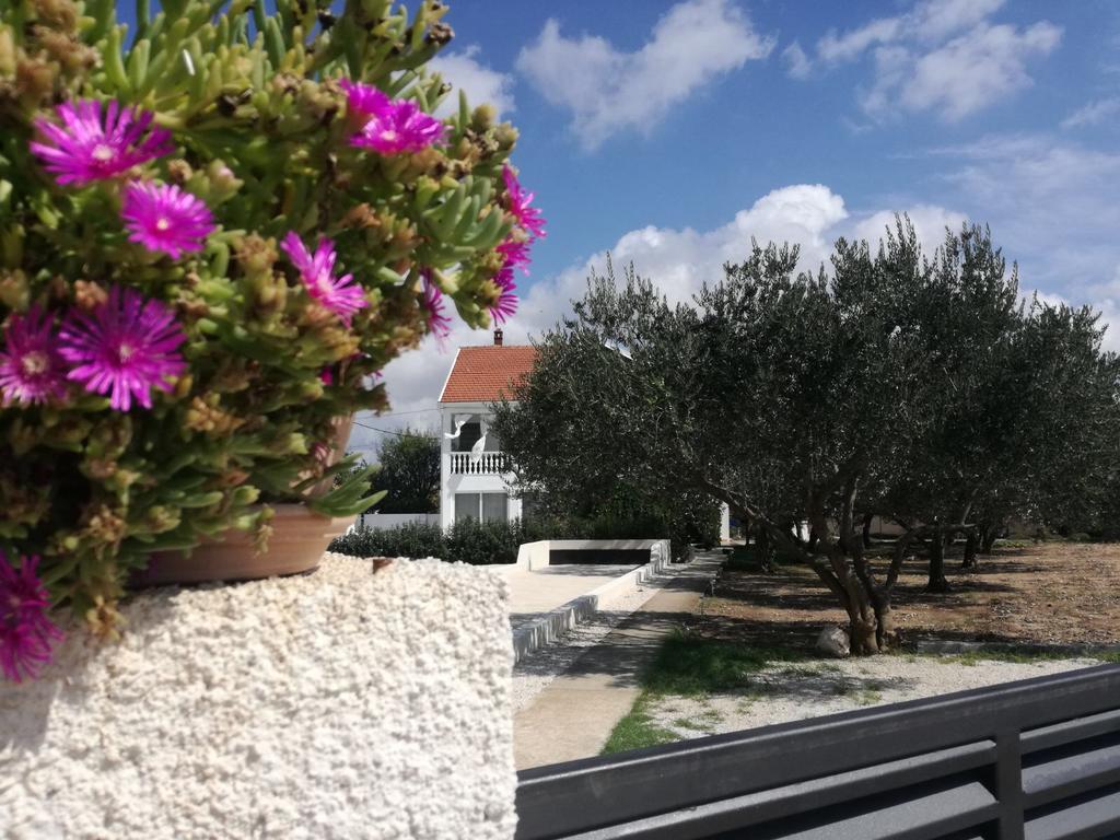 Holiday Home Villa Emma Debeljak Kültér fotó