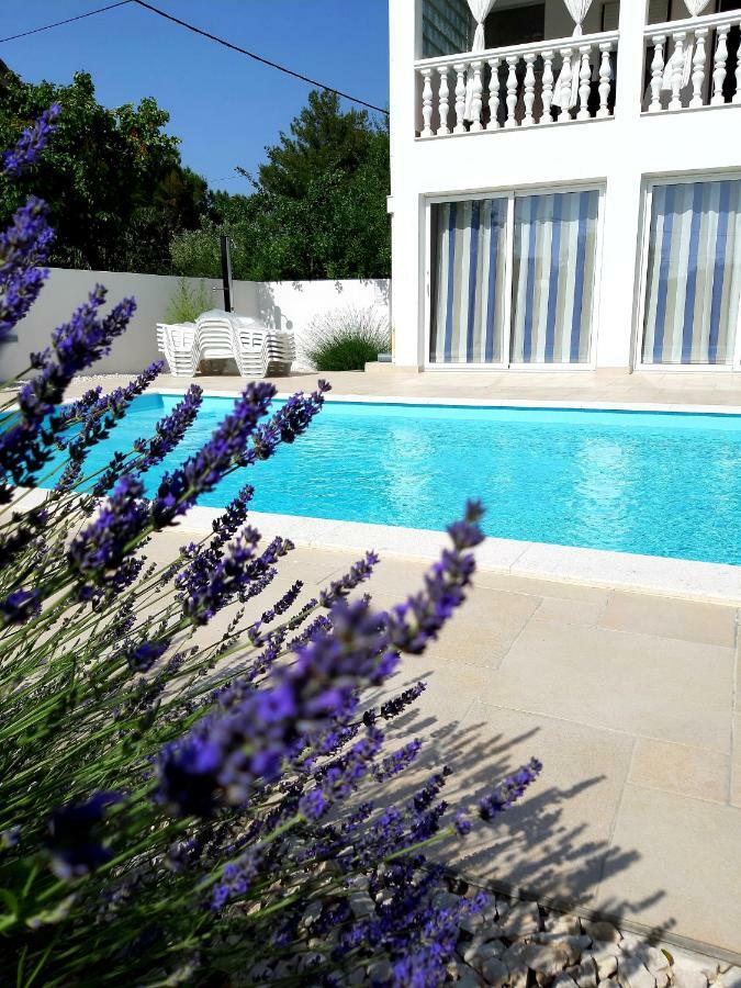 Holiday Home Villa Emma Debeljak Kültér fotó