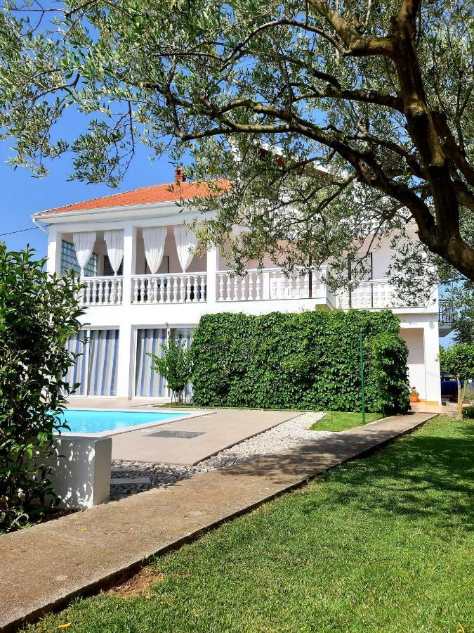 Holiday Home Villa Emma Debeljak Kültér fotó